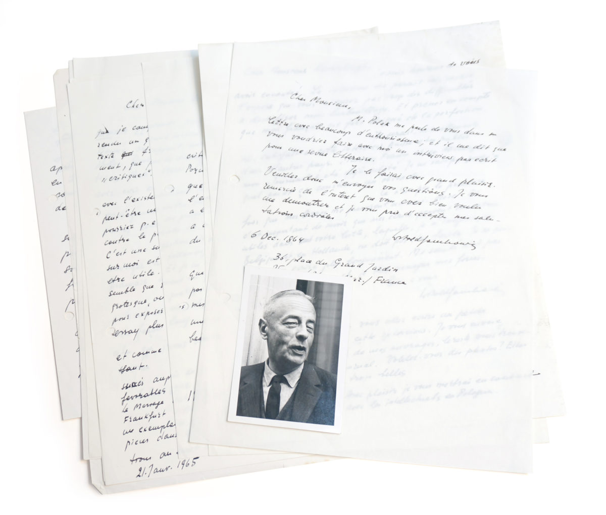 Demian-antiquariaat-Witold Gombrowicz. Dix lettres en manuscrit original et un portrait photographique de l’auteur.