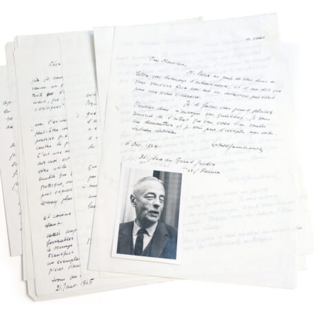 Witold Gombrowicz. Dix lettres en manuscrit original et un portrait photographique de l’auteur.