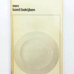 Bert Voeten. Een bord bekijken.